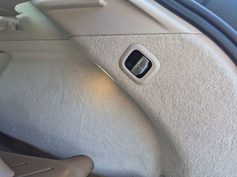 Used 2023 Mercedes-Benz EQS 580 4MATIC SUV image 25