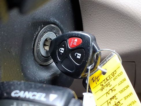 Used 2008 Toyota RAV4 4WD V6 image 14