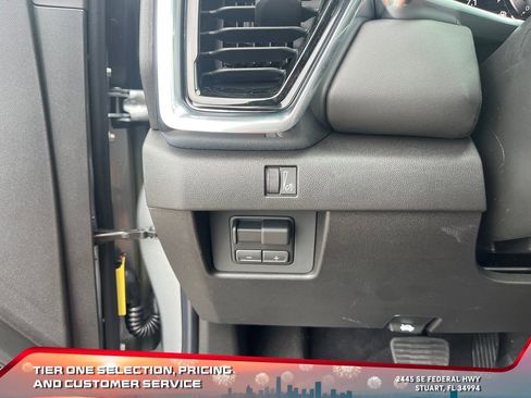 New 2026 GMC Canyon Elevation w/ Technology Package image 23