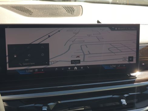 Certified 2024 BMW X5 xDrive40i w/ M Sport Package image 24