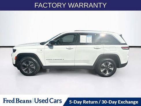 Used 2023 Jeep Grand Cherokee 4WD 4xe image 5