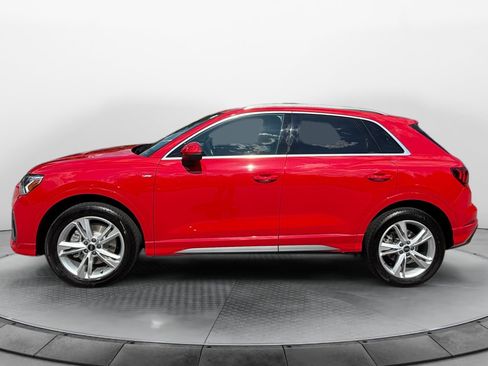 Used 2022 Audi Q3 2.0T Premium Plus AWD/4WD image 4