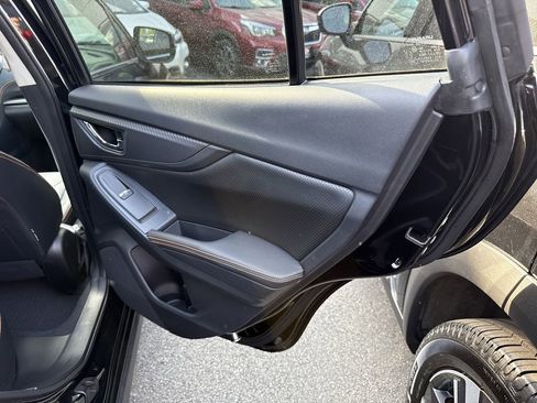 Used 2023 Subaru Crosstrek 2.5i Limited AWD/4WD image 38