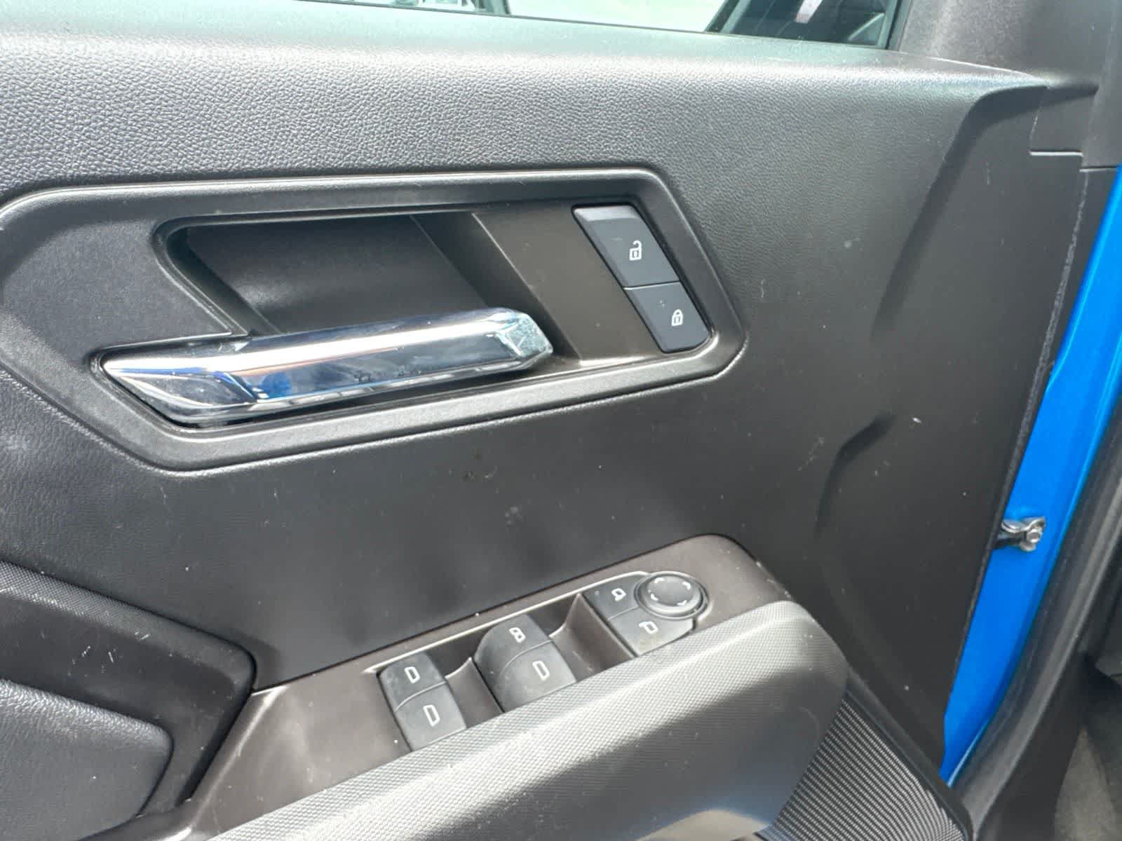 Used 2024 Chevrolet Colorado LT w/ LT Convenience Package AWD/4WD image 12