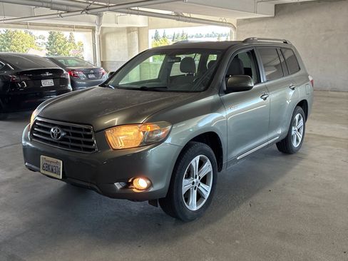 Used 2008 Toyota Highlander Sport FWD image 1