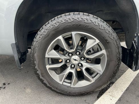 Used 2025 Chevrolet Silverado 1500 RST w/ Protection Package image 14