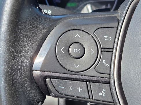 Used 2022 Toyota Camry SE w/ Convenience Package image 15