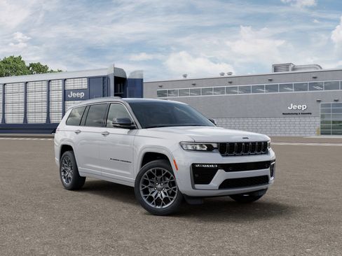 New 2026 Jeep Grand Cherokee L Summit w/ Obsidian Package AWD/4WD image 5