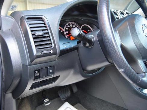 Used 2010 Nissan Altima 2.5 S FWD image 23