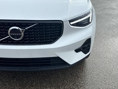 New 2026 Volvo XC40 B5 Ultra w/ Climate Package image 9