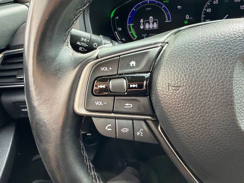 Used 2022 Honda Accord Touring image 14