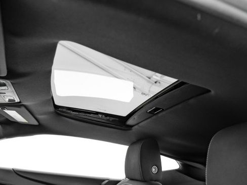 Used 2018 Chevrolet Camaro LT w/ RS Package image 22