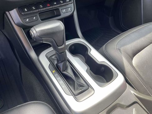 Used 2020 Chevrolet Colorado ZR2 w/ Colorado ZR2 Bison Edition image 20