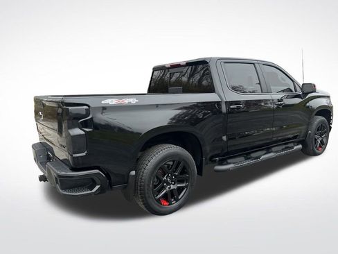 Certified 2022 Chevrolet Silverado 1500 RST w/ Redline Edition image 5