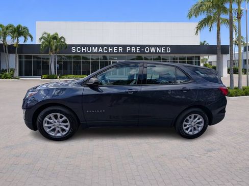 Used 2019 Chevrolet Equinox LS FWD image 4