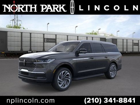 New 2026 Lincoln Navigator L Premier image 1