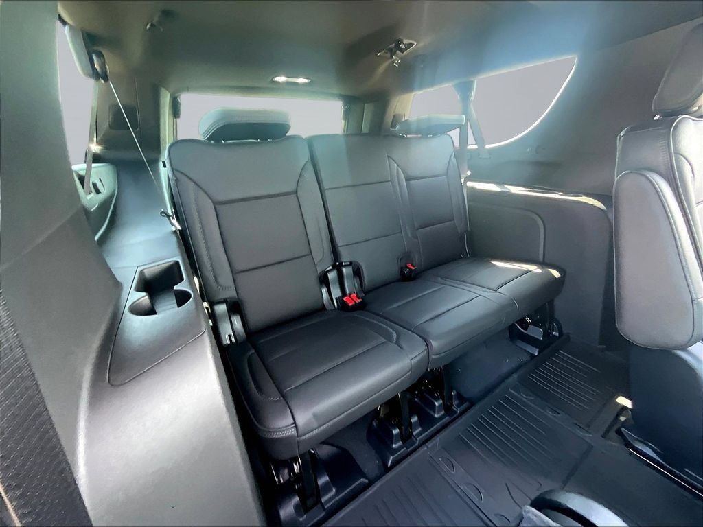 New 2026 GMC Yukon XL Denali w/ Denali Reserve Package AWD/4WD image 31