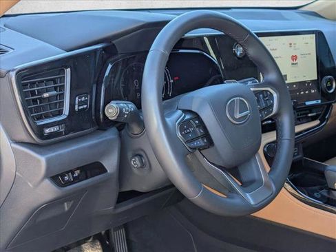 Used 2025 Lexus NX 250 FWD w/ Accessory Package (Z1) image 3