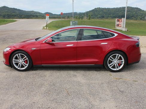 Used 2015 Tesla Model S P85D AWD/4WD image 8
