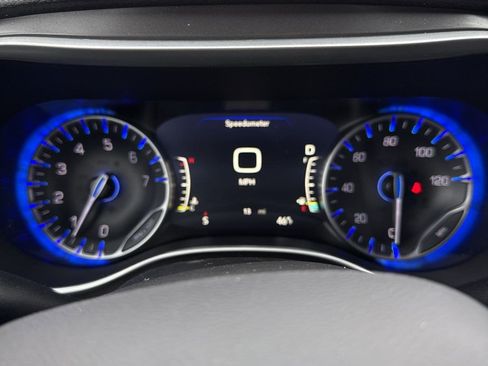 New 2026 Chrysler Pacifica Select image 16