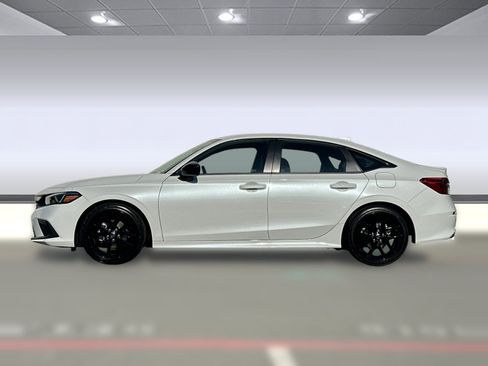 Certified 2024 Honda Civic Sport image 2