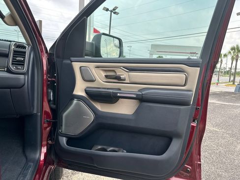 Used 2019 RAM 1500 Limited AWD/4WD image 18