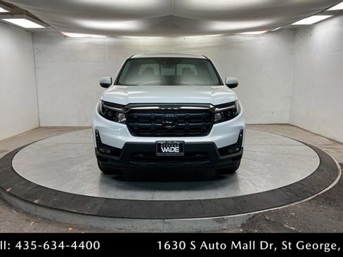 Certified 2025 Honda Ridgeline RTL image 8