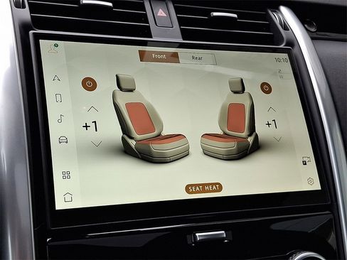 New 2025 Land Rover Discovery S image 17