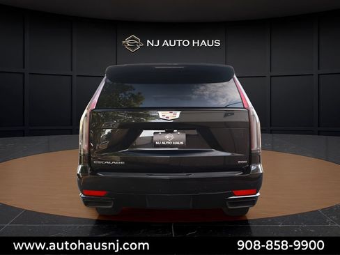 Used 2023 Cadillac Escalade ESV Sport w/ Touring Package AWD/4WD image 11