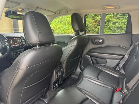 Used 2021 Jeep Compass Limited AWD/4WD image 21