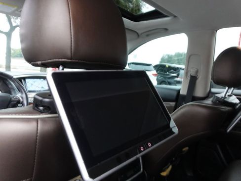 Used 2019 INFINITI QX60 Luxe w/ Sensory Package image 23