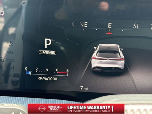 New 2025 Nissan Murano SL image 10