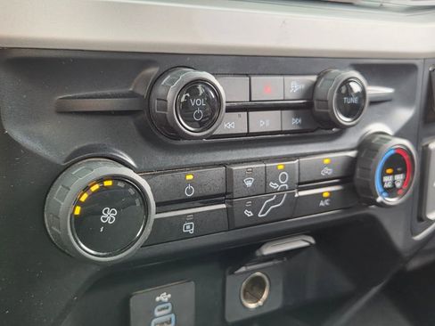 Used 2025 Ford F250 XLT AWD/4WD image 19