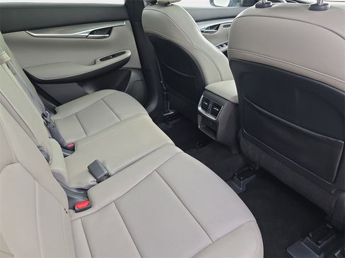 Certified 2024 INFINITI QX50 Luxe image 13