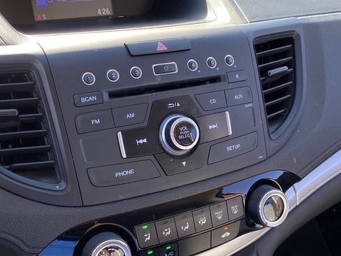 Used 2015 Honda CR-V LX image 7