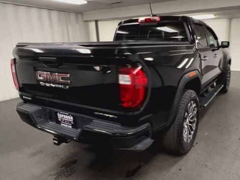 Certified 2025 GMC Canyon Denali AWD/4WD image 8