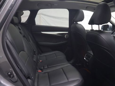 Used 2022 INFINITI QX50 Essential AWD/4WD image 12
