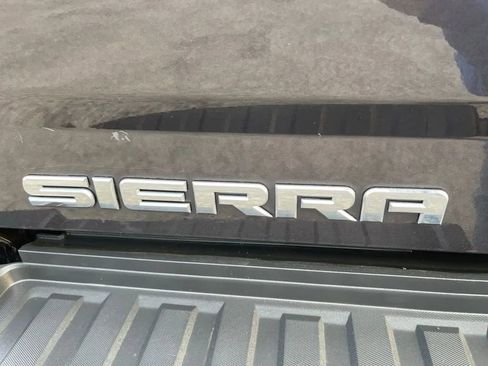 Used 2016 GMC Sierra 2500 Denali w/ Duramax Plus Package image 10