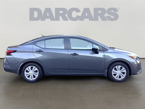 Used 2025 Nissan Versa S w/ Trunk Package image 8