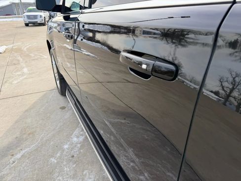 Used 2019 GMC Yukon XL SLT image 68