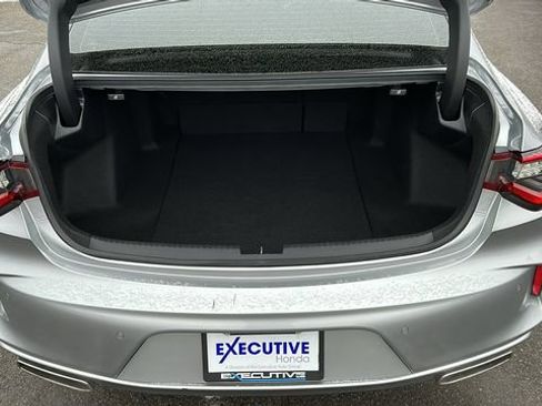 Used 2024 Acura TLX w/ Technology Package image 26