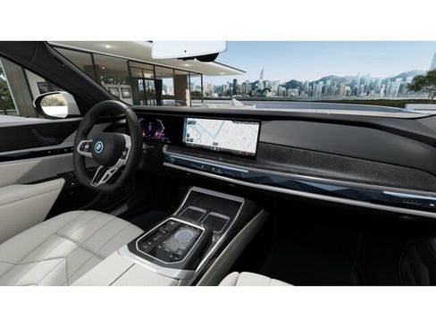 New 2026 BMW i7 eDrive50 w/ Executive Package image 14