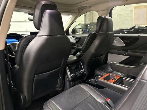 Used 2020 Lincoln Aviator Reserve w/ Equipment Group 202A AWD/4WD image 14