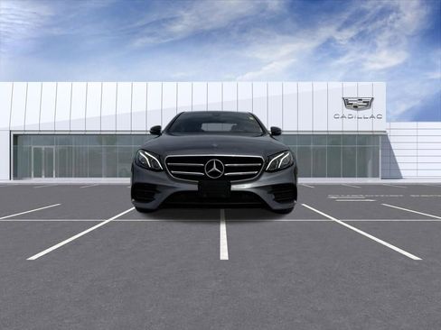 Used 2020 Mercedes-Benz E 350 4MATIC Sedan image 7