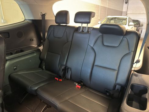 Used 2020 Kia Telluride SX w/ SX Prestige Package AWD/4WD image 29