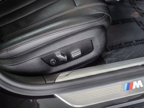 Used 2019 BMW 740i w/ M Sport Package RWD image 48