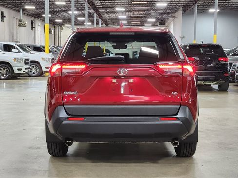 Used 2023 Toyota RAV4 LE FWD image 10