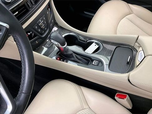 Used 2020 Buick Envision Preferred image 16