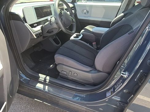 Used 2024 Hyundai Ioniq 5 SEL RWD image 2