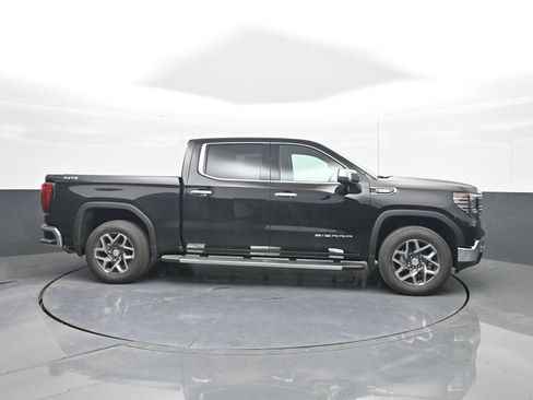 New 2026 GMC Sierra 1500 SLT w/ SLT Premium Plus Package AWD/4WD image 9